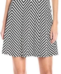Adrianna Papell - AP1D100624 Striped V-Neck A-Line Short Dress