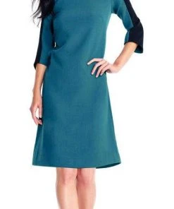 Adrianna Papell - AP1D101471 Bateau A-Line Cocktail Dress