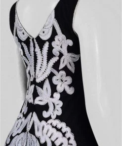 Adrianna Papell - AP1E200676 Embroidered Bateau Sheath Dress Formal Gowns