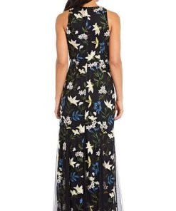 Adrianna Papell - AP1E204822 Embroidered Floral Long Sheath Dress
