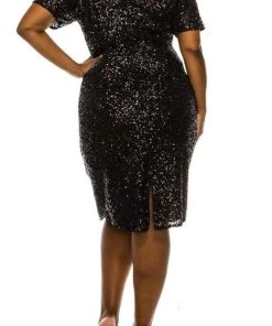 Adrianna Papell - AP1E206239W Sequin Bateau Cocktail Dress