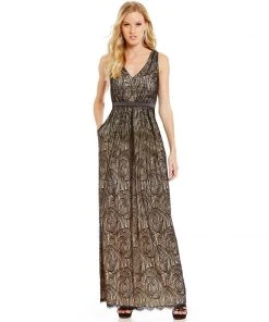 Formal Gowns Adrianna Papell - V-Neckline Embellished Lace Dress 91927460