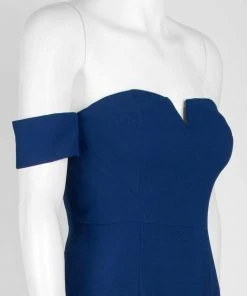 Formal Gowns Aidan Mattox - MN1E201813 Off-Shoulder Solid Crepe Column Dress