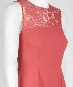 Aidan Mattox - MN1E202967 Sleeveless Lace Inset Crepe Gown