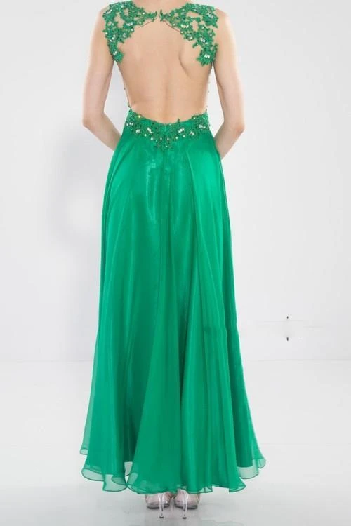 Alyce Paris - 6418 Sleeveless Applique Plunging Gown In Emerald/ Nude Formal Gowns 4 Alyce Paris - 6418 Sleeveless Applique Plunging Gown In Emerald/ Nude Formal Gowns