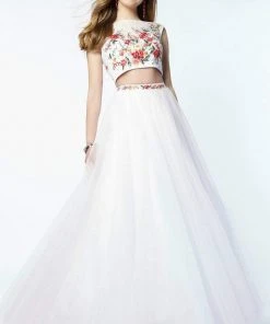 Alyce Paris - Prom Collection - 6801 Gown Formal Gowns