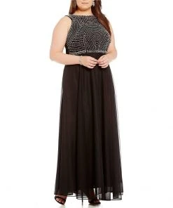 Cachet - Halter Embellished Long Dress 726257