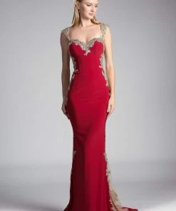 Cinderella Divine - 8988 Sleeveless Lace Sweetheart Fitted Dress Formal Gowns