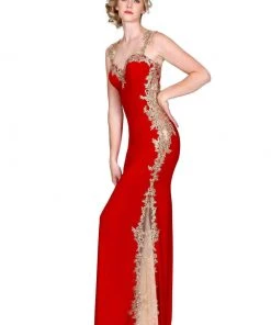 Cinderella Divine - 8988 Sleeveless Lace Sweetheart Fitted Dress Formal Gowns