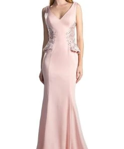 Cinderella Divine - Beaded Lace V-neck Trumpet Dress