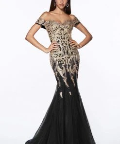 Cinderella Divine - Off Shoulder Beaded Lace Tulle Mermaid Gown KV1035 - 1 Pc Black/Gold In Size 6 Available