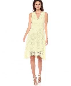 Cocktail Dresses Donna Morgan - D5970M V Neck Sleeveless Floral Crochet Lace Dress