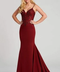 Ellie Wilde - EW120084 V Neck Embroidered Corset Bodice Jersey Gown