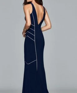 Faviana - 7917 Long Jersey Dress With Halter Neck 10 Faviana - 7917 Long Jersey Dress With Halter Neck