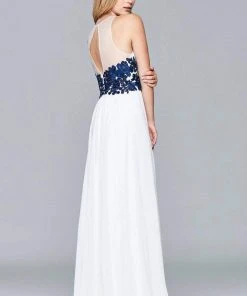 Formal Gowns Faviana - S7997 Long Chiffon Fit And Flare With Applique Top 11 Formal Gowns Faviana - S7997 Long Chiffon Fit And Flare With Applique Top