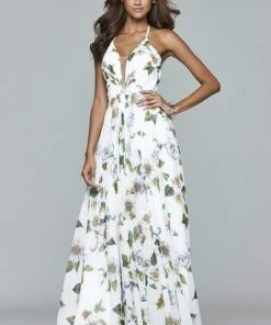 Faviana - V Neck Laced Up Back Evening Dress 7946 - 1 Pc Black In Size 4 Available