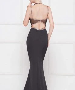 Colors Dress Glow By Colors - Metallic Beaded Plunge Trumpet Gown G810 - 1 Pc Deep Green In Size 8 Available