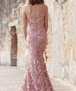 J'Adore Dresses - J15020 Floral Applique Sweetheart Mermaid Gown