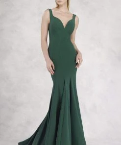Janique - JQ1820 Sleeveless Vibrant Crepe Mermaid Gown