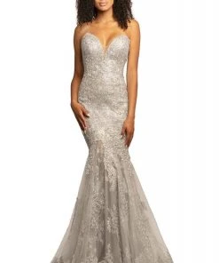 Johnathan Kayne - 2032 Beaded Lace Plunging Sweetheart Dress Formal Gowns