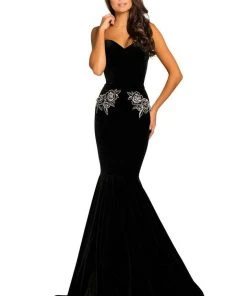 Johnathan Kayne - 8026 Embroidered Sweetheart Mermaid Dress Formal Gowns