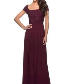 La Femme - Short Sleeve Embellished Square Neck Chiffon Dress 26512SC - 1 Pc Black In Size 12 Available