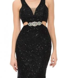 Lenovia - 5170 Lace Plunging V-Neck Evening Dress 39 Lenovia - 5170 Lace Plunging V-Neck Evening Dress