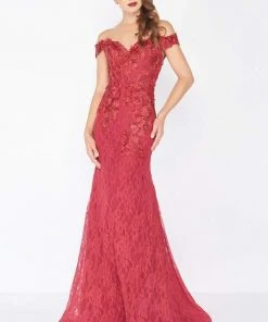 Formal Gowns Mac Duggal - 66214R Off The Shoulder Rich Lace Gown