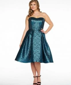 Mac Duggal - 66280F Metallic Sweetheart Pleated A-line Dress