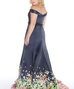 Mac Duggal - 66391F Off-Shoulder Mikado Trumpet Gown Formal Gowns