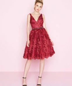 Mac Duggal - 66756N Floral Applique V-neck A-line Cocktail Dress Cocktail Dresses