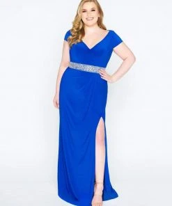 Mac Duggal - 67604F V Neckline Beaded Waist Long Gown