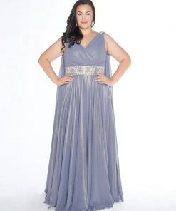 Mac Duggal - 77310F V-Neckline Metallic A-line Gown Formal Gowns