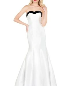 Formal Gowns Mac Duggal Black White Red - 12182R Sweetheart Mermaid Gown With Train