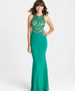 Madison James - 16-414 Dress In Green Formal Gowns