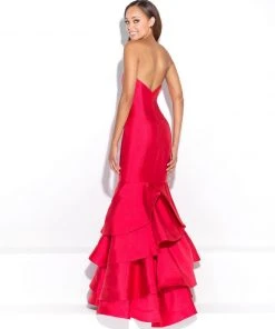 Madison James - 17-206 Dress