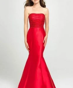Formal Gowns Madison James - 19-118 Ruffled Beaded Strapless Mermaid Gown