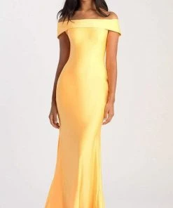 Madison James - 20-397 Off-Shoulder Jersey Trumpet Dress Formal Gowns