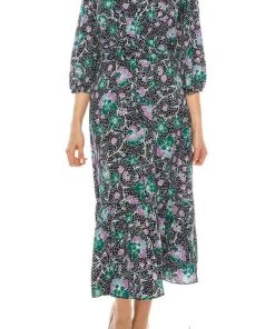 Maggy London - G4845M V-Neck Tea-Length Dress Plus Size Dresses