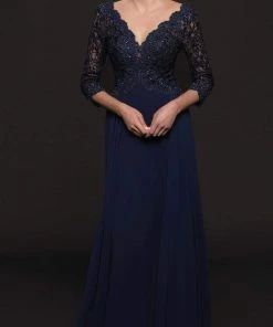 Formal Gowns Marsoni By Colors - Quarter Sleeve Scalloped Lace Gown M225 - 1 Pc Wine In Size 4 Available