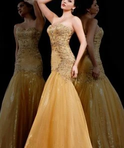Formal Gowns MNM Couture - 8014 Bejeweled Sweetheart Trumpet Dress