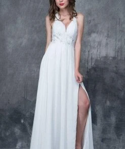 Nina Canacci - 1388 Sleeveless Jeweled Applique A-Line Gown Formal Gowns