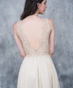 Nina Canacci - 2133 Scalloped Plunging Illusion Gown