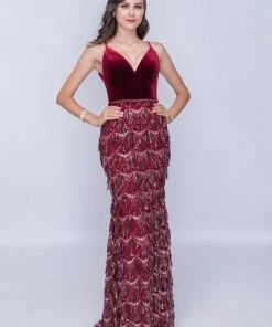 Nina Canacci - 2198 Plunging V-neck Sequined Trumpet Dress