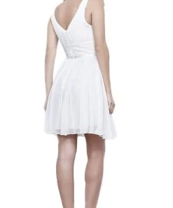 Cocktail Dresses Nox Anabel - 6242 Ruched V-Neck A-line Cocktail Dress