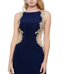 Nox Anabel - 6312 Gilded Bateau Neck Sheath Cocktail Dress 14 Nox Anabel - 6312 Gilded Bateau Neck Sheath Cocktail Dress