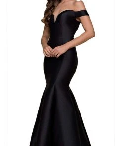 Nox Anabel - C004 Plunge Detailed Off Shoulder Mikado Trumpet Evening Gown