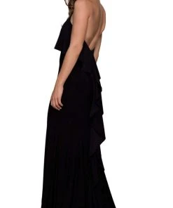 Nox Anabel - Q132 Halter Neck Trumpet Dress With Sweep Train