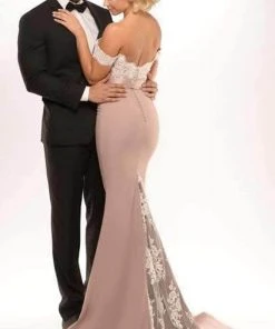 Portia And Scarlett - Sienna Classic Off Shoulder Formal Dress Formal Gowns