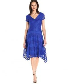 Cocktail Dresses Sangria - DXGUBEB Lace V-neck A-line Dress